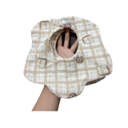 Yếm cho bé hình cánh hoa